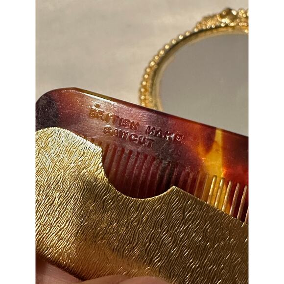 MIRELLA Ornate Gold Plated Hand Mirror and Travel Comb Set vanity set Vtg - Picture 6 of 9